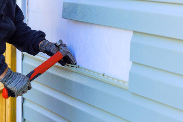 Reliable Vinyl Siding contractor in Clifton, IL by Squared Siding